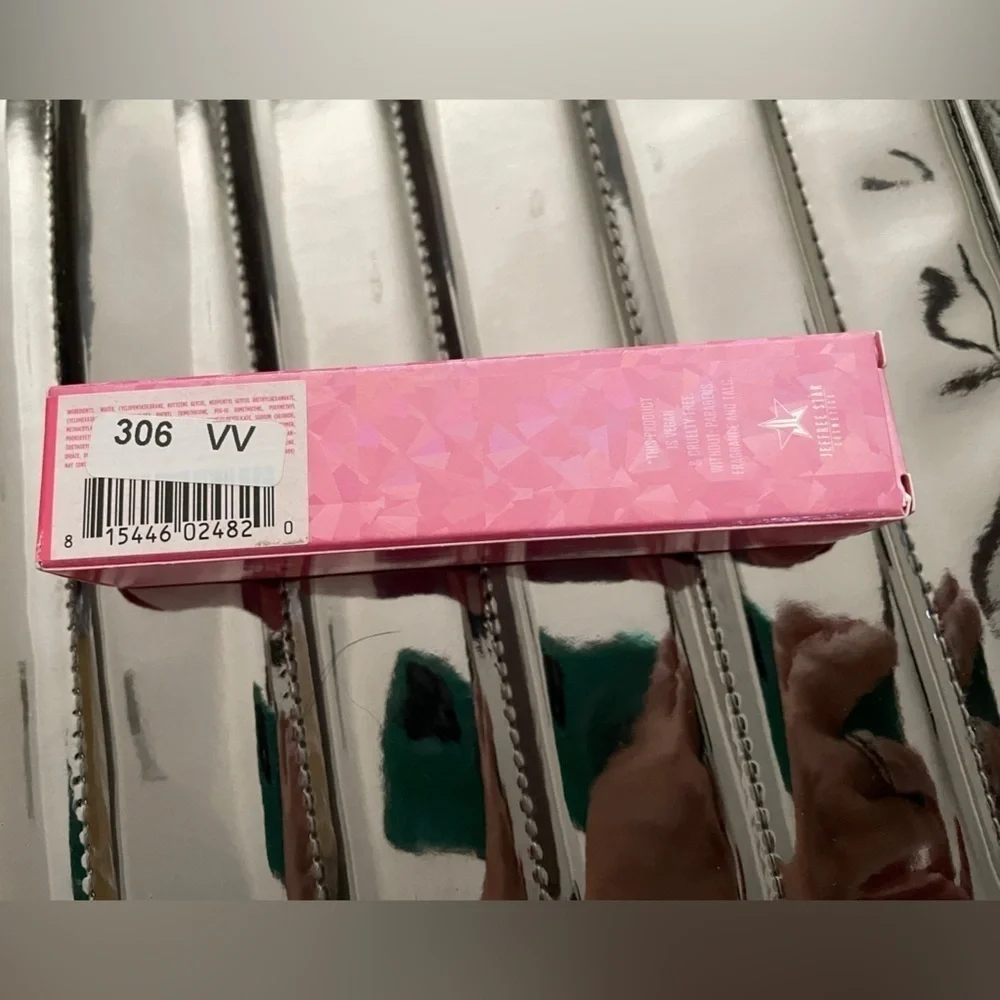 Jeffree Star Magic Star Concealer C19